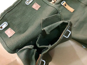 GERMAN WWII ENGINEER ASSAULT PACK - BACKPACK WITH SIDE POUCHES - 3 PCS ...